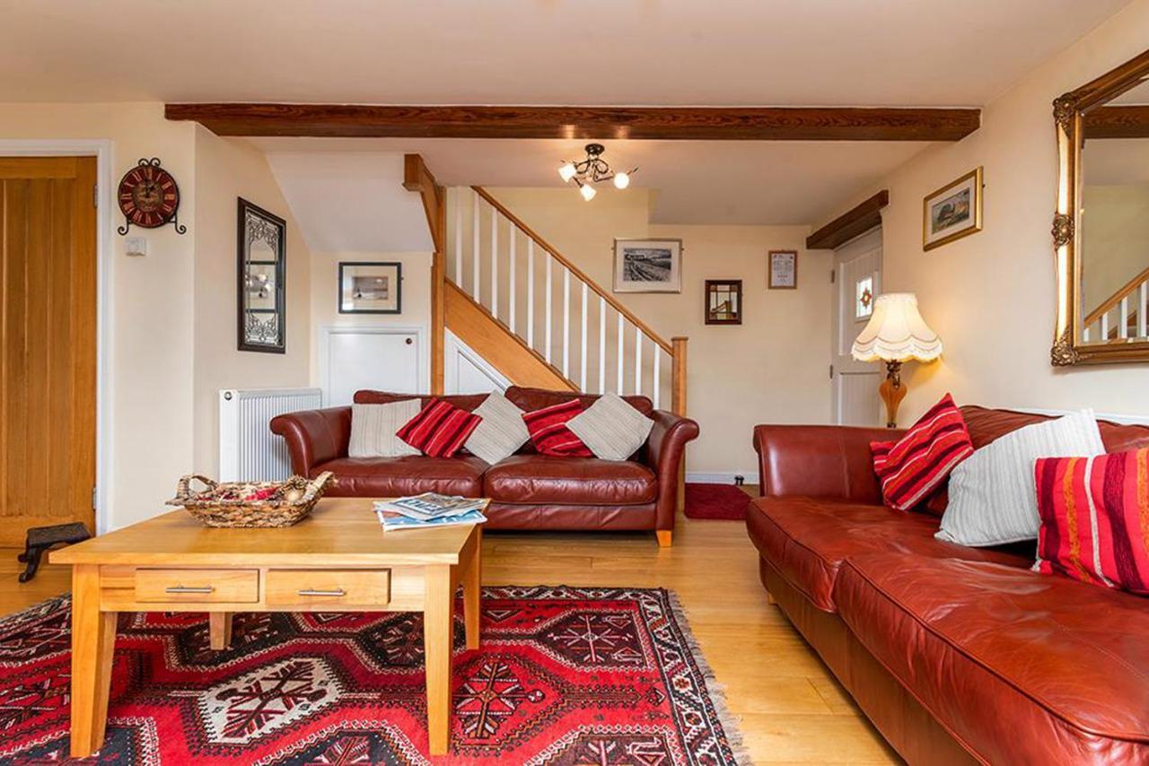 Tregarnedd Cottage Llangefni Exterior foto